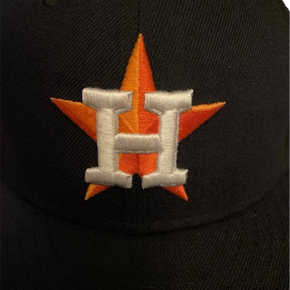 Houston Astros Official MLB Game Worn New Era Baseball Cap Navy Blue Size 6 7/8 - Picture 2 of 7